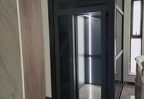 Hydraulic home villa elevator maintenance need to pay attent